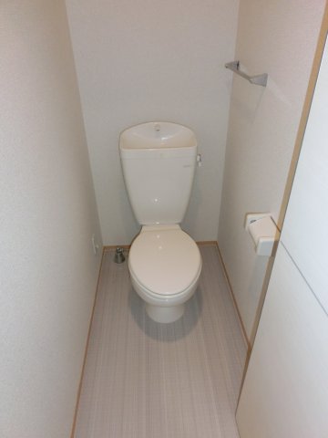 トイレ　iスクエアwing　トイレ