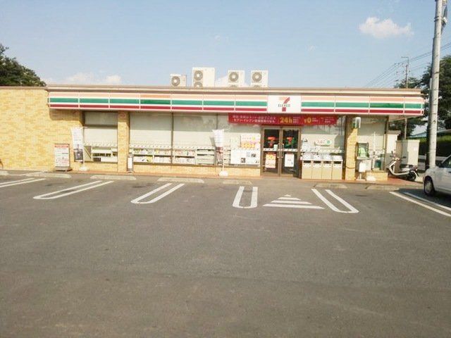 コンビニ　セブンイレブン越谷大杉店（コンビニ）まで490m