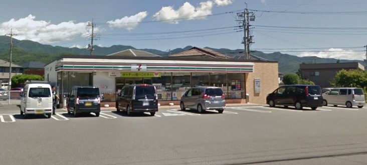 コンビニ　セブンイレブン 甲斐長塚店（コンビニ）まで414m