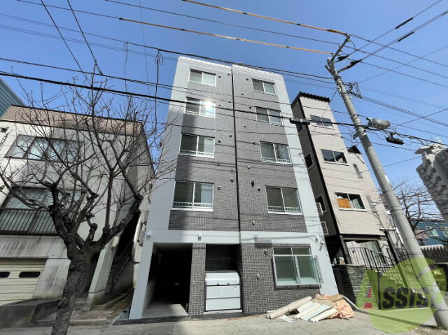 建物外観　札幌市中央区南１１条西「ル・ドゥジエム」