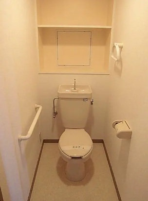 トイレ　※同施工会社のイメージ写真※