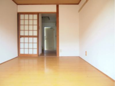 居室・リビング　使いやすい居間です