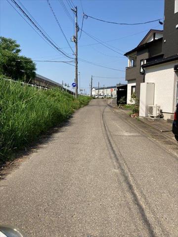 その他　前面道路（その他）まで0m