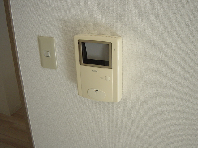セキュリティ　モニター付きインターホン