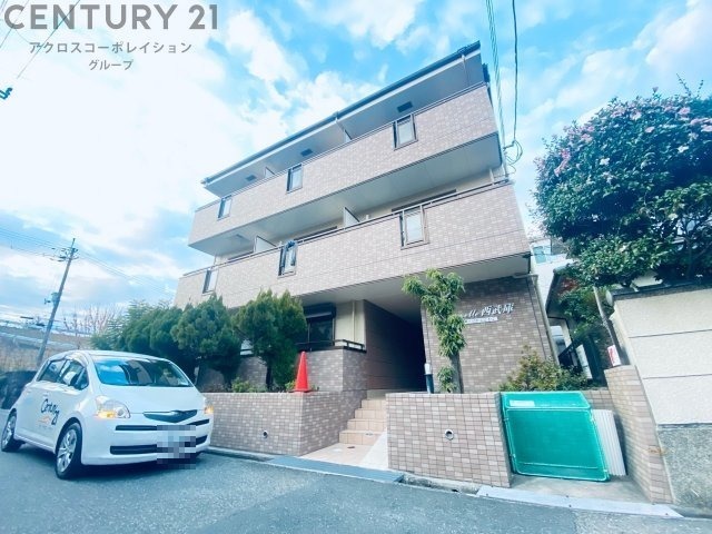 建物外観　敷地内に駐輪場があります！