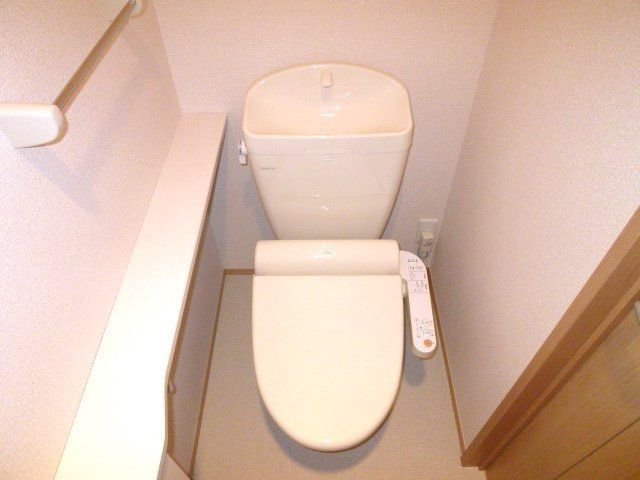 トイレ　同仕様タイプの写真です。