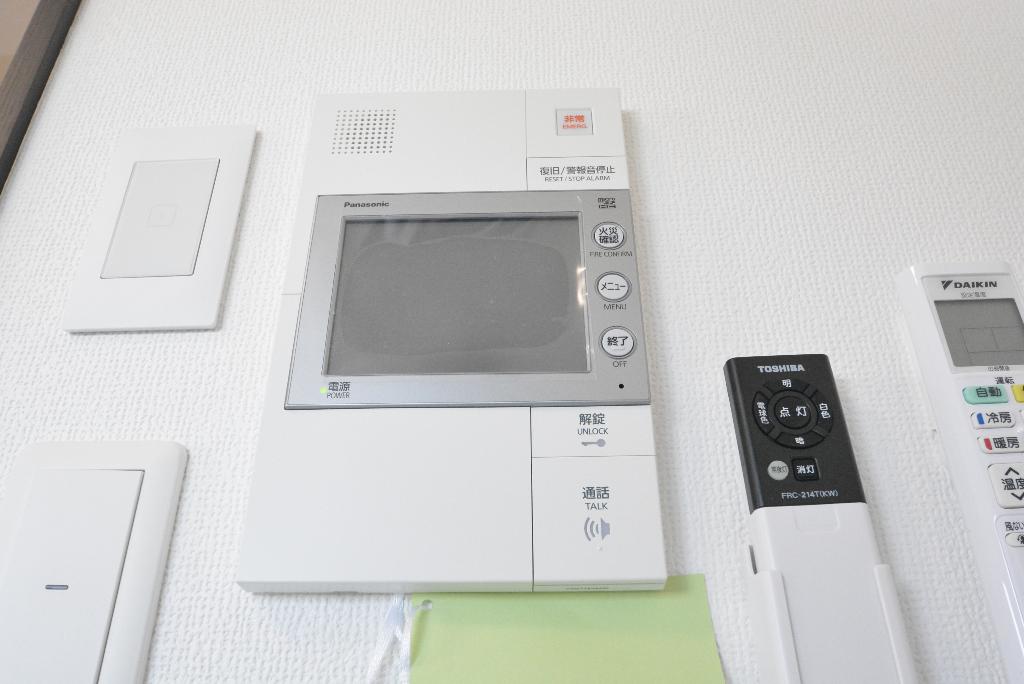 セキュリティ　カメラ付インターホン