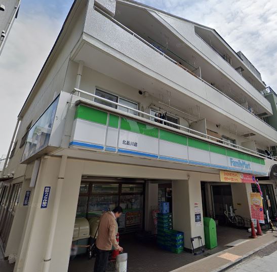 コンビニ　ファミリーマート 北品川店（コンビニ）まで373m