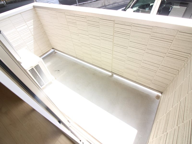 バルコニー　同物件別部屋イメージ