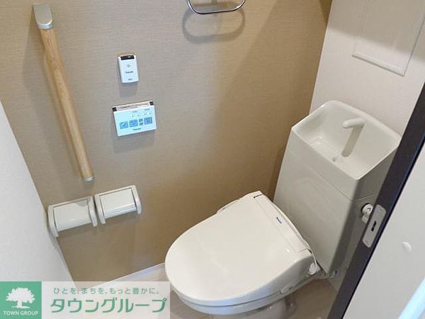 トイレ　★お部屋探しは株式会社タウンハウジング東京まで★