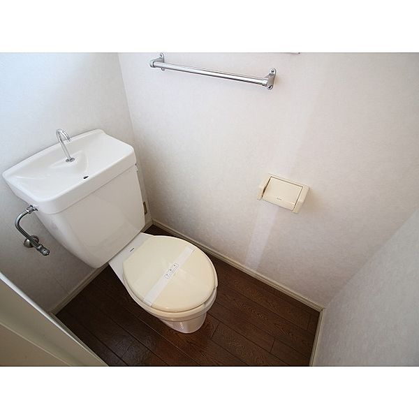 トイレ　★お部屋探しは株式会社タウンハウジング東京まで★