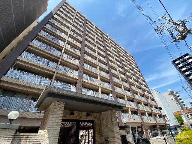 建物外観　全室南向きです！豪華設備満載♪