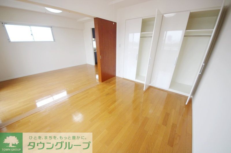 居室・リビング　※同間取り別部屋
