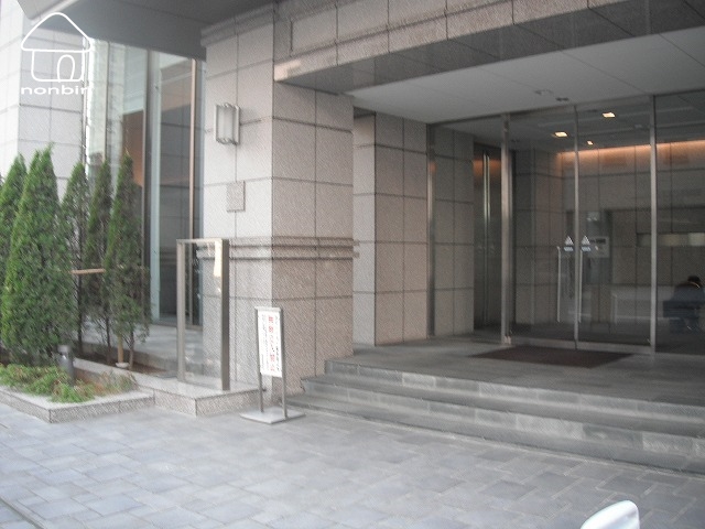 エントランス　豪華なエントランスです