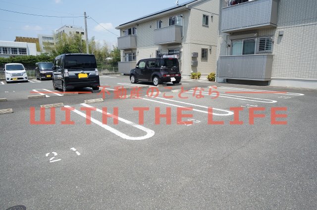 駐車場　カースペースがあります