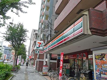 コンビニ　セブンイレブン中央区福岡荒戸店（コンビニ）まで125m