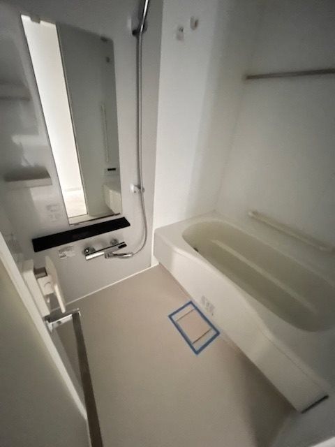 バス・シャワールーム　お風呂で日々の疲れを落としましょう