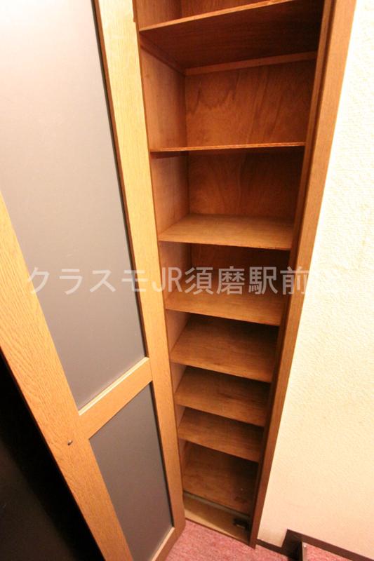 玄関　便利な玄関収納