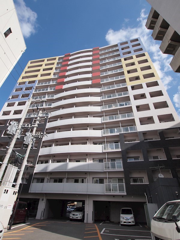 建物外観　小倉駅徒歩２０分
