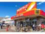 ドラックストア　ツルハドラッグ北10条店（ドラッグストア）まで494m