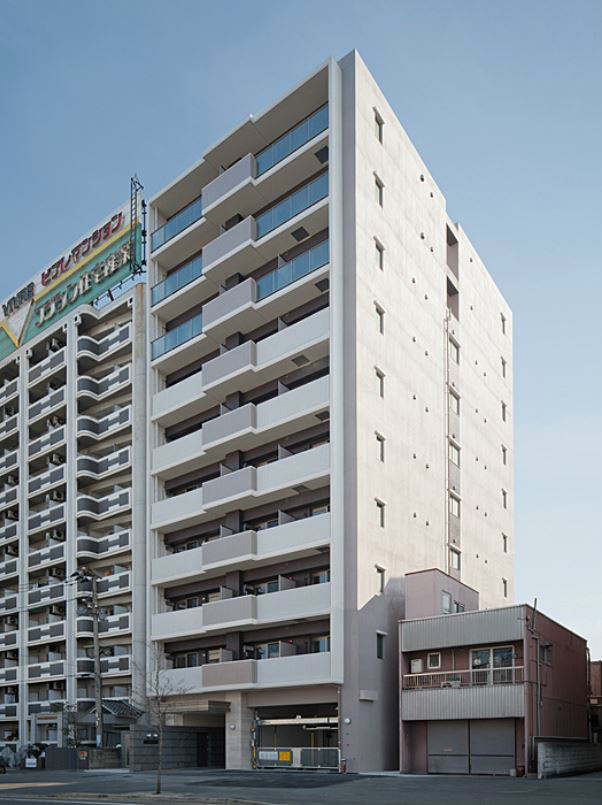 建物外観　西小倉駅まで徒歩3分の好立地です。