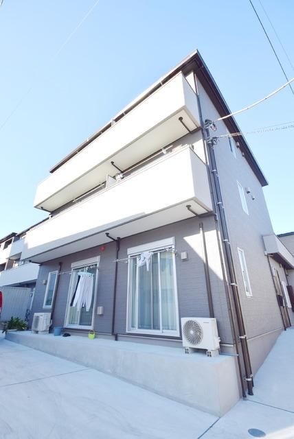 建物外観　★★駅まで4分★★