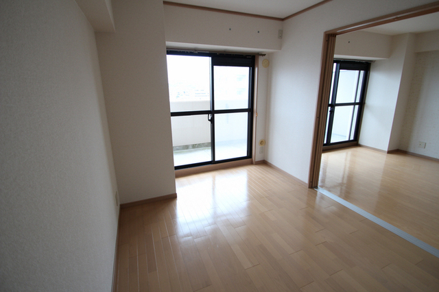 その他部屋・スペース　洋室6帖