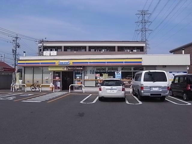 コンビニ　ミニストップ岐阜又丸店（コンビニ）まで875m