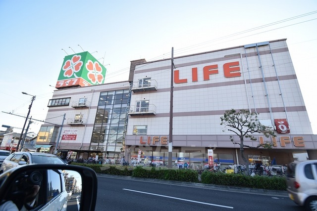 スーパー　ライフ　巽店（スーパー）まで529m