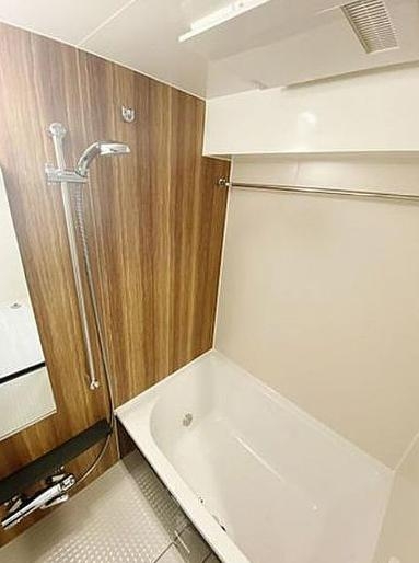 バス・シャワールーム　ゆっくりバスタイムをお楽しみください☆