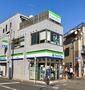 コンビニ　ファミリーマート鐘ヶ淵駅前店（コンビニ）まで236m