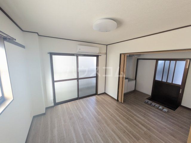 稲垣ビルの内装写真