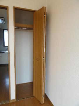 湘南新宿ライン高海 神保原駅 徒歩31分 2階建 築26年の内装写真