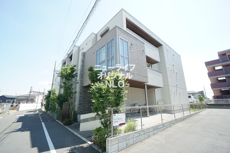 建物外観　積水ハウス施工の賃貸住宅「シャーメゾン」☆