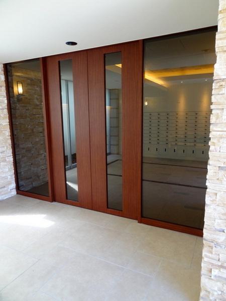 エントランス　★オシャレなマンション入口★