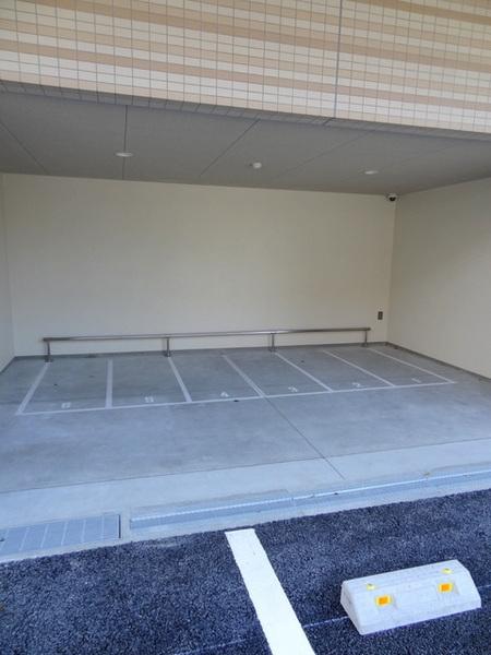 駐車場　★バイク置き場も★
