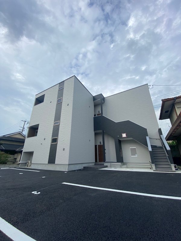 ADC熊本駅南グランソレイユ
