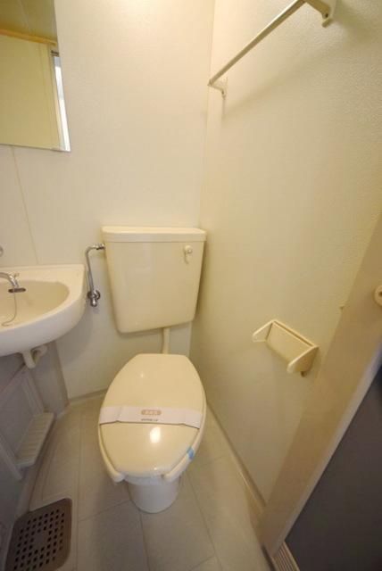トイレ　★清潔感のあるトイレです★