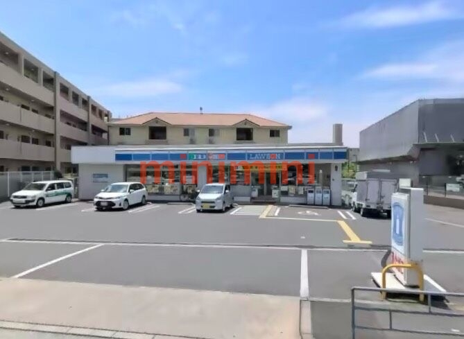 コンビニ　ローソン井高野二丁目店（コンビニ）まで698m
