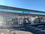 コンビニ　ファミリーマート 草加旭町二丁目店（コンビニ）まで319m