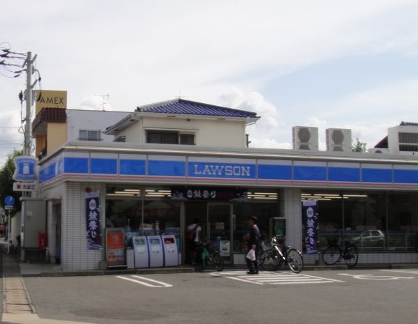 コンビニ　ローソン 小田部二丁目店（コンビニ）まで223m