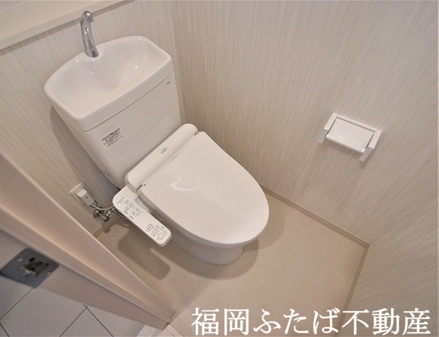 フラッツ東比恵のトイレ写真