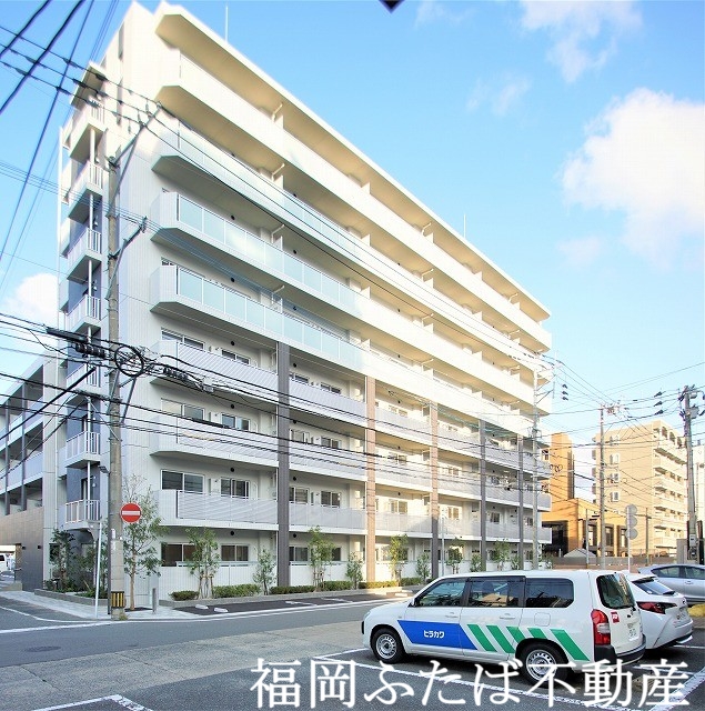 フラッツ東比恵の外観写真