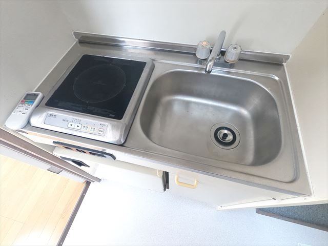 阪神本線 住吉駅 徒歩4分 3階建 築28年のキッチン写真