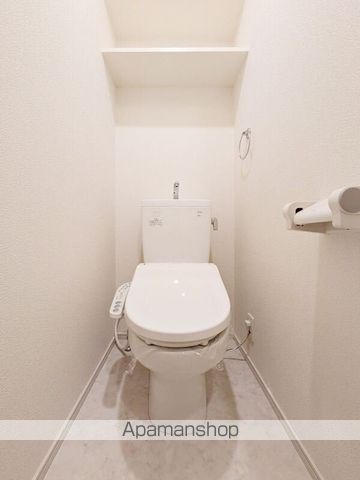 地下鉄空港線 大濠公園駅 徒歩10分 30階建 築18年のトイレ写真