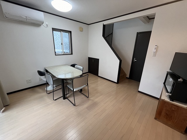 勿来戸建の居間写真