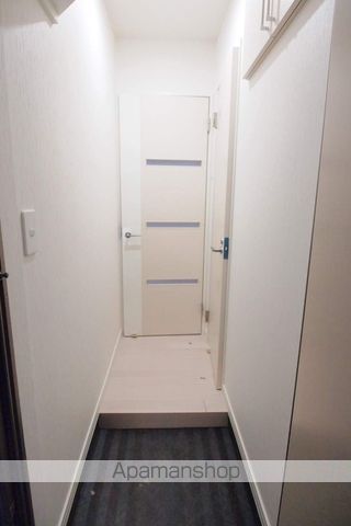 地下鉄東豊線 美園駅 徒歩3分 3階建 築11年の玄関写真