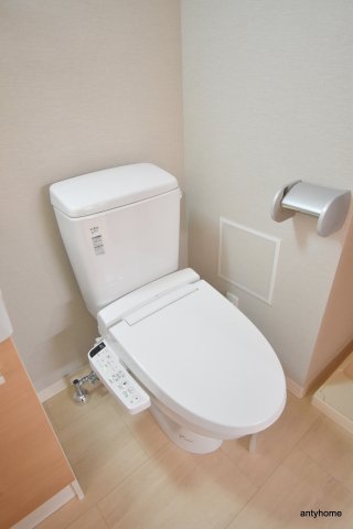 サンレムート江坂イーストのトイレ写真