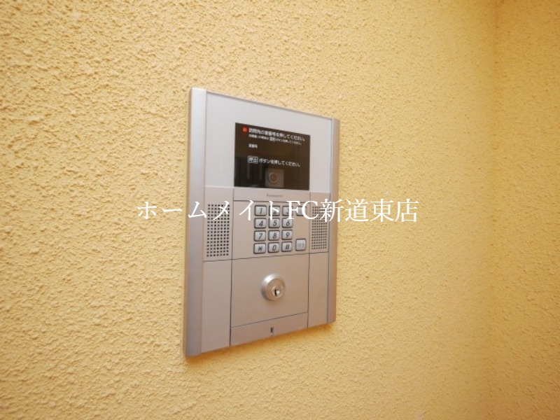 地下鉄東豊線 北１３条東駅 徒歩8分 4階建 築17年の外観写真