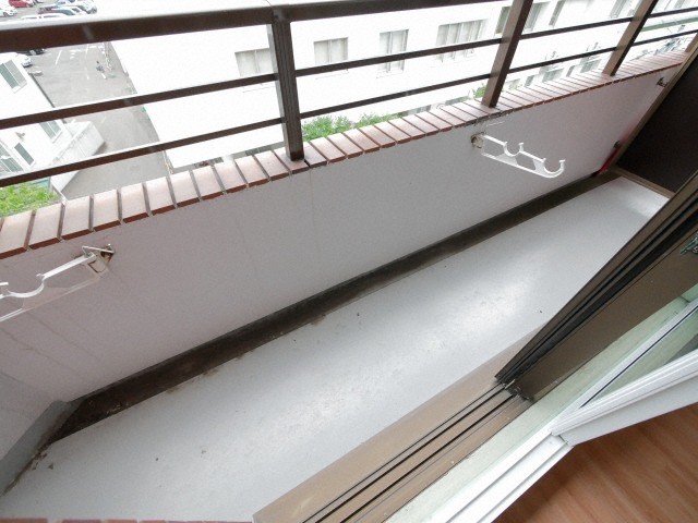 地下鉄東西線 菊水駅 徒歩4分 4階建 築42年の内装写真